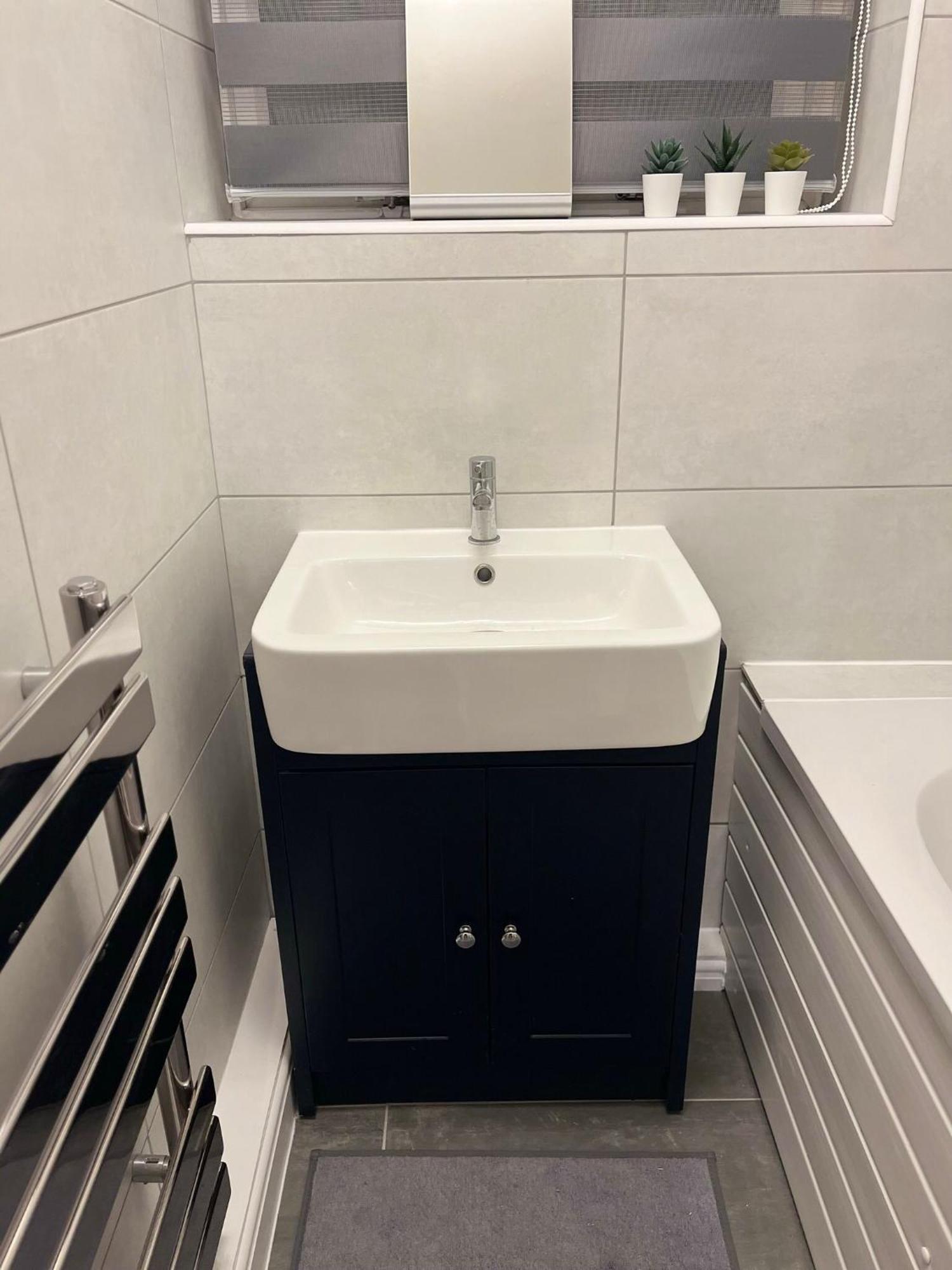 Apartment Flat - Good Access To And More!