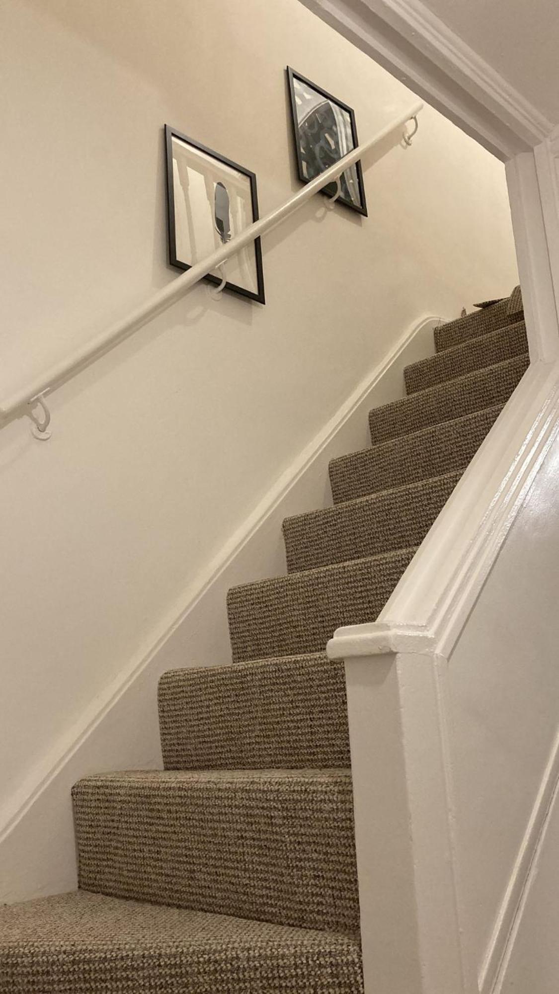Flat - Good Access To And More! *